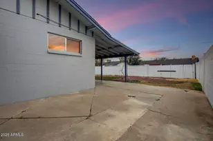 124 E Cairo Dr, Tempe, AZ 85282 - Photo 4