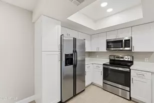 9990 N Scottsdale Rd, Paradise Valley, AZ 85253 - Photo 8