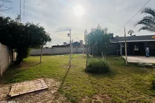 3213 N 49th Ln, Phoenix, AZ 85031 - Photo 16