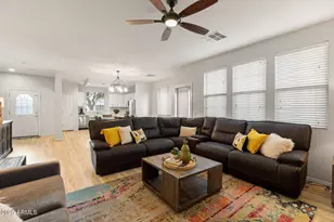 3726 E Kristal Way, Phoenix, AZ 85050 - Photo 10