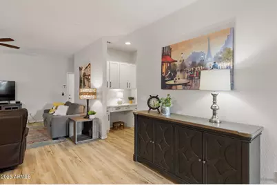 3726 E Kristal Way, Phoenix, AZ 85050 - Photo 6