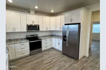 2814 E Roeser Road #2, Phoenix, AZ 85040 - Photo 6