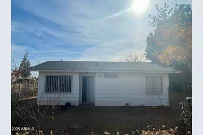 323 E 17th Street, Douglas, AZ 85607 - Photo 2