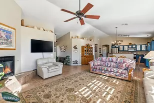 5860 E Blue Oak Ct, Hereford, AZ 85615 - Photo 14