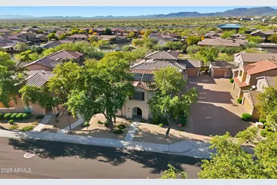 3703 W McCauley Court, Phoenix, AZ 85086 - Photo 40