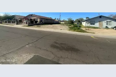 8610 S Calle Maravilla -- #3, Guadalupe, AZ 85283 - Photo 6