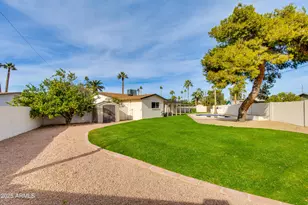 8535 E Amelia Ave, Scottsdale, AZ 85251 - Photo 14