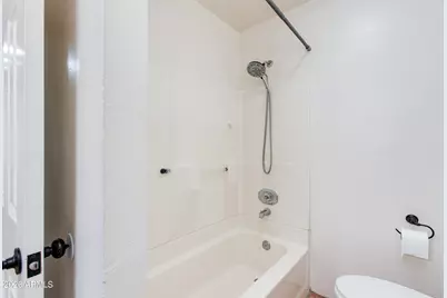 8535 E Amelia Avenue, Scottsdale, AZ 85251 - Photo 10