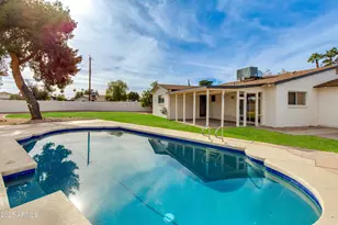 8535 E Amelia Ave, Scottsdale, AZ 85251 - Photo 2