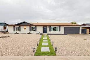 1917 W Topeka Dr, Phoenix, AZ 85027 - Photo 2