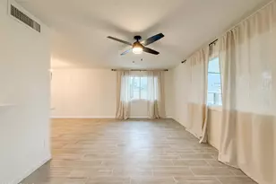 1917 W Topeka Dr, Phoenix, AZ 85027 - Photo 12