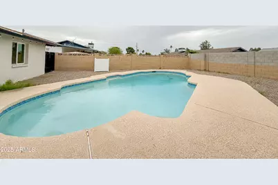 1917 W Topeka Drive, Phoenix, AZ 85027 - Photo 32