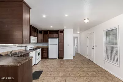 4400 W Missouri Avenue #280, Glendale, AZ 85301 - Photo 12