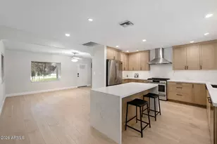 6842 N 10th Pl, Phoenix, AZ 85014 - Photo 4