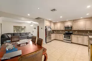 6842 N 10th Pl, Phoenix, AZ 85014 - Photo 4