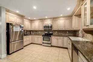 6842 N 10th Pl, Phoenix, AZ 85014 - Photo 14