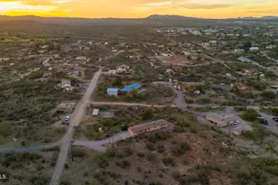 32730 W Jones Rd, Wickenburg, AZ 85390 - Photo 42