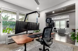 9324 W Via Del Sol, Peoria, AZ 85383 - Photo 8