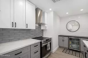 2917 E Pinchot Ave, Phoenix, AZ 85016 - Photo 6