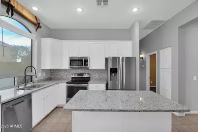 3810 E Latham Court, Gilbert, AZ 85297 - Photo 8