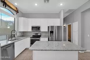 3810 E Latham Ct, Gilbert, AZ 85297 - Photo 8