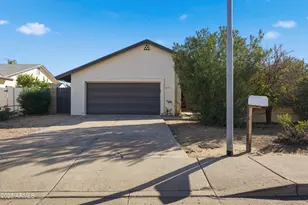 5713 E Nisbet Rd, Scottsdale, AZ 85254 - Photo 2