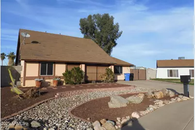 4456 E Hidalgo Avenue, Phoenix, AZ 85040 - Photo 2