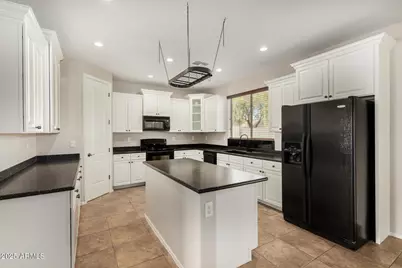 1036 E Oak Road, San Tan Valley, AZ 85140 - Photo 4