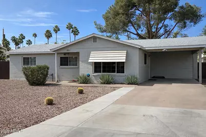 2311 N 30th Place, Phoenix, AZ 85008 - Photo 2