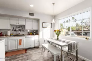 2311 N 30th Pl, Phoenix, AZ 85008 - Photo 10