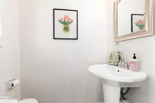 2311 N 30th Pl, Phoenix, AZ 85008 - Photo 14