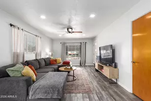 2311 N 30th Pl, Phoenix, AZ 85008 - Photo 8