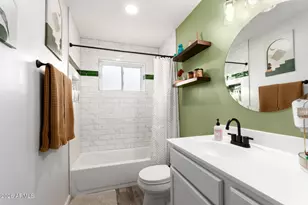 2311 N 30th Pl, Phoenix, AZ 85008 - Photo 20