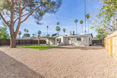 2311 N 30th Place, Phoenix, AZ 85008 - Photo 28