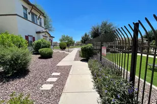 4717 E Redfield Rd, Gilbert, AZ 85234 - Photo 2