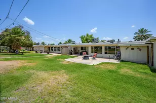 10262 W Snead Circle N, Sun City, AZ 85351 - Photo 8