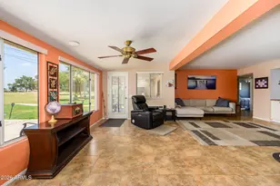 10262 W Snead Circle N, Sun City, AZ 85351 - Photo 14
