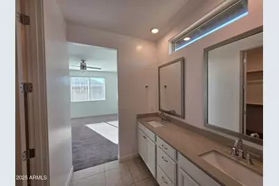 319 W Pinnacle Ridge Drive, San Tan Valley, AZ 85140 - Photo 12