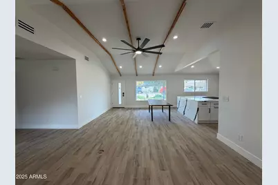 6828 N 10th Avenue, Phoenix, AZ 85013 - Photo 16