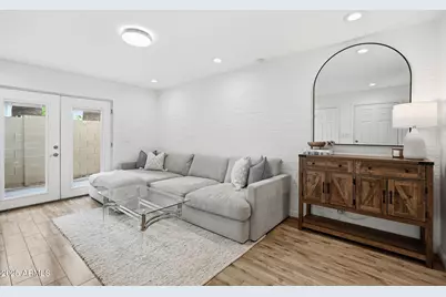 4925 N 73rd Street #1, Scottsdale, AZ 85251 - Photo 2