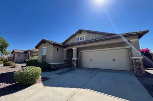 11985 W Ashby Dr W, Peoria, AZ 85383 - Photo 2