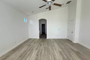 11985 W Ashby Dr W, Peoria, AZ 85383 - Photo 14