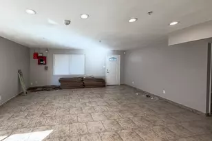 6301 W Earll Dr, Phoenix, AZ 85033 - Photo 18