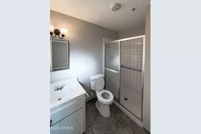6301 W Earll Drive, Phoenix, AZ 85033 - Photo 8