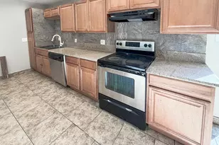 6301 W Earll Dr, Phoenix, AZ 85033 - Photo 4