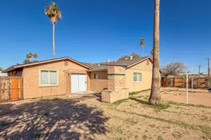 6301 W Earll Dr, Phoenix, AZ 85033 - Photo 2