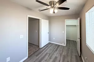 6301 W Earll Dr, Phoenix, AZ 85033 - Photo 24