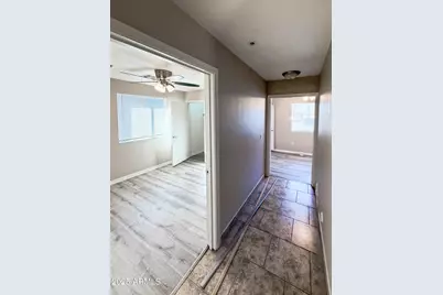 6301 W Earll Drive, Phoenix, AZ 85033 - Photo 20