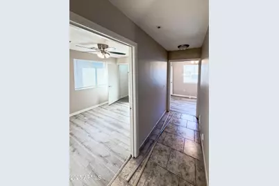 6301 W Earll Drive, Phoenix, AZ 85033 - Photo 20