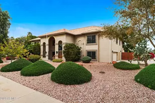 4064 E Hale Cir, Mesa, AZ 85205 - Photo 2